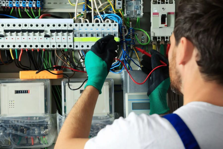 Yakın Elektrikçi